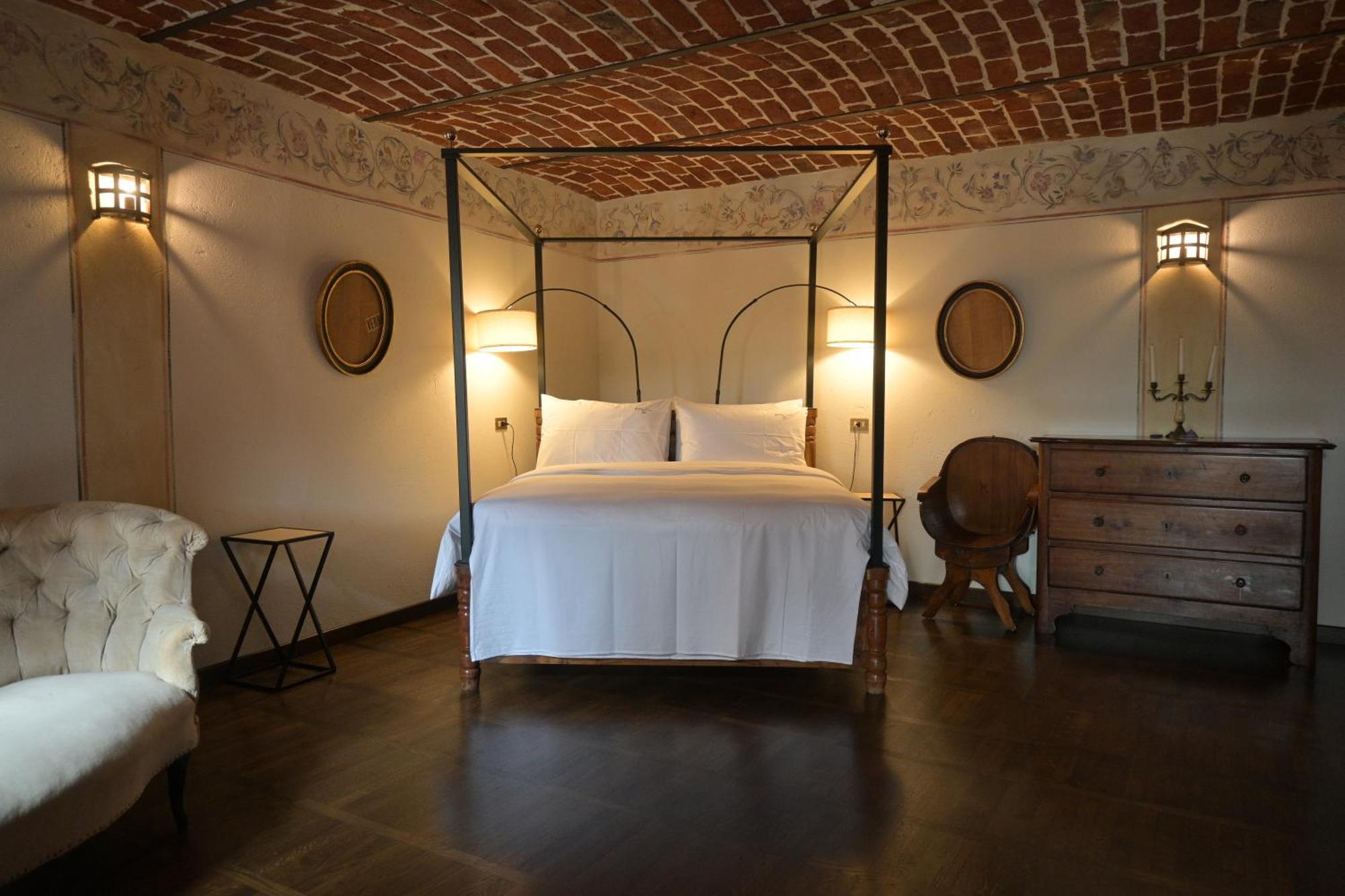 Castelnuovo Don Bosco Relais Conac 1888 - Luxury B&B - Adults Only מראה חיצוני תמונה