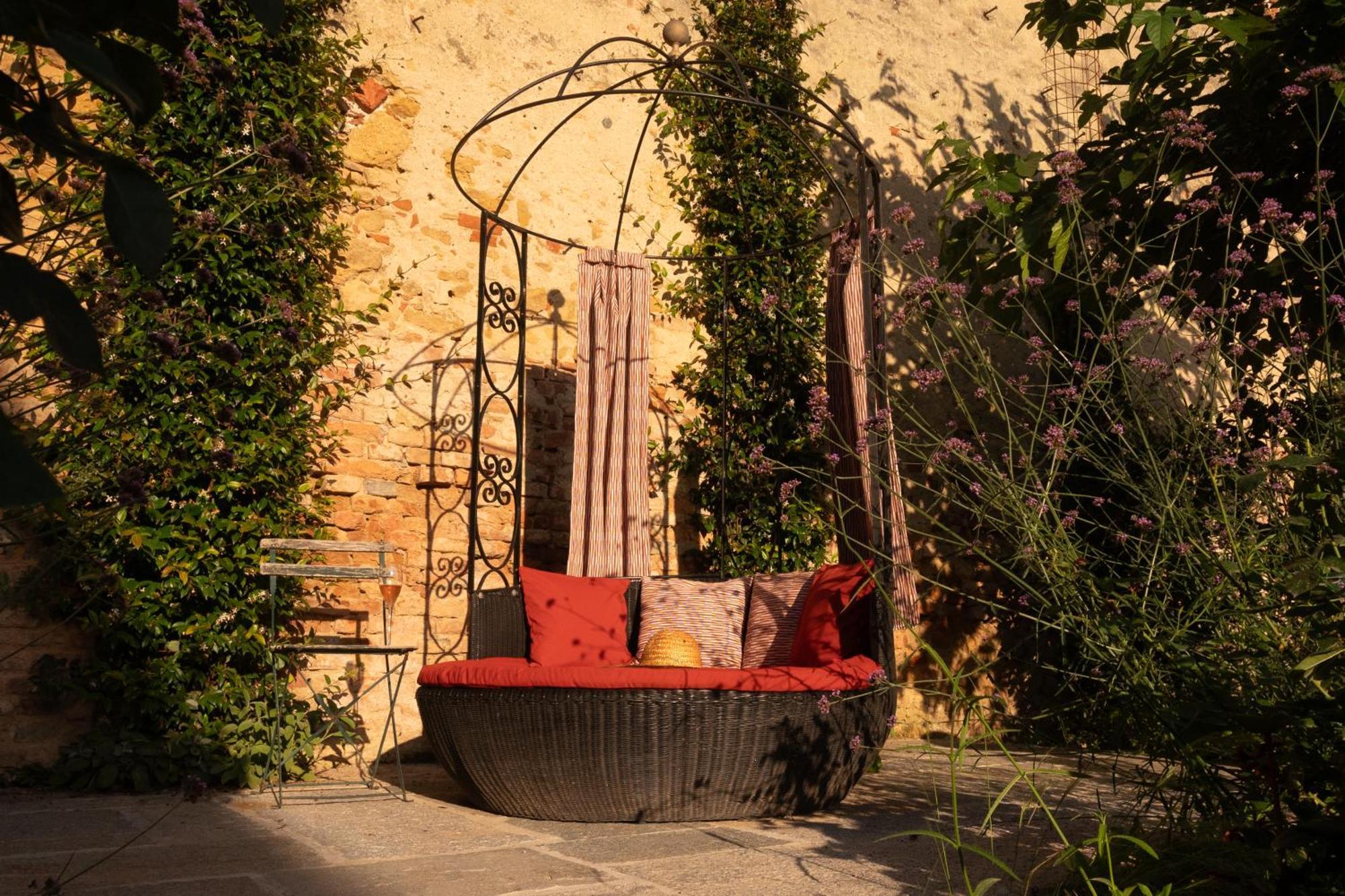 Castelnuovo Don Bosco Relais Conac 1888 - Luxury B&B - Adults Only מראה חיצוני תמונה