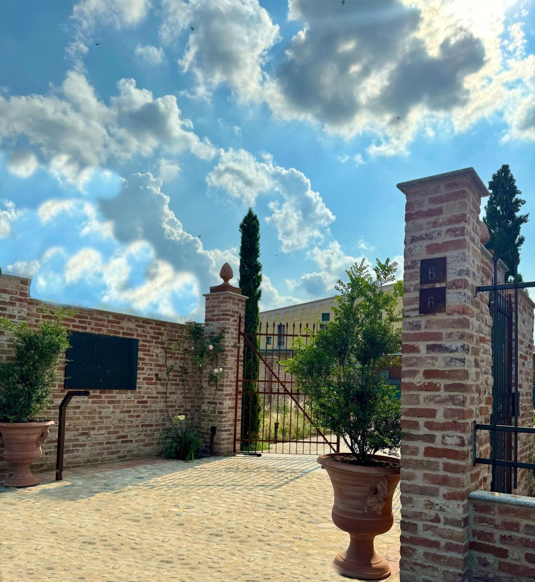 Castelnuovo Don Bosco Relais Conac 1888 - Luxury B&B - Adults Only מראה חיצוני תמונה